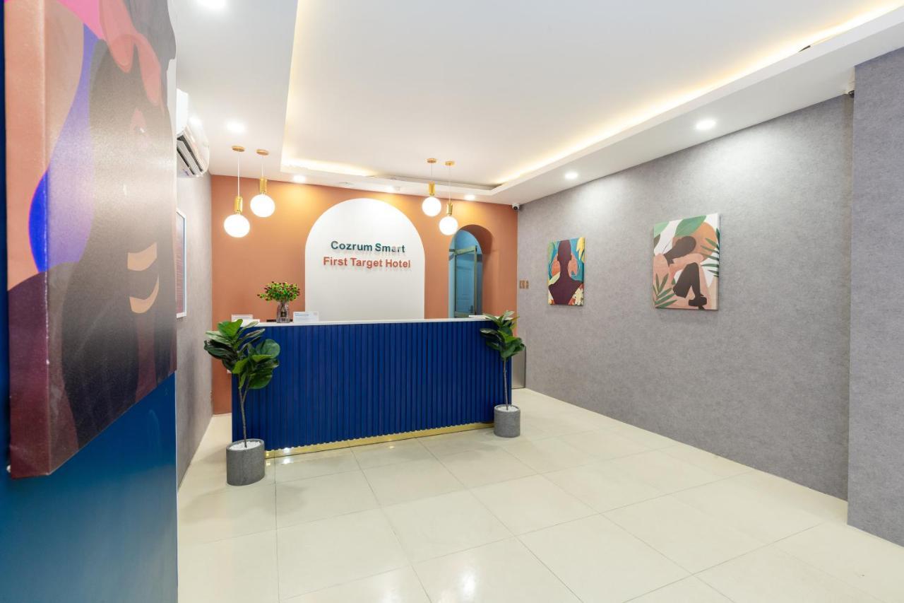 Cozrum Smart - First Target Hotel Хошимін Екстер'єр фото