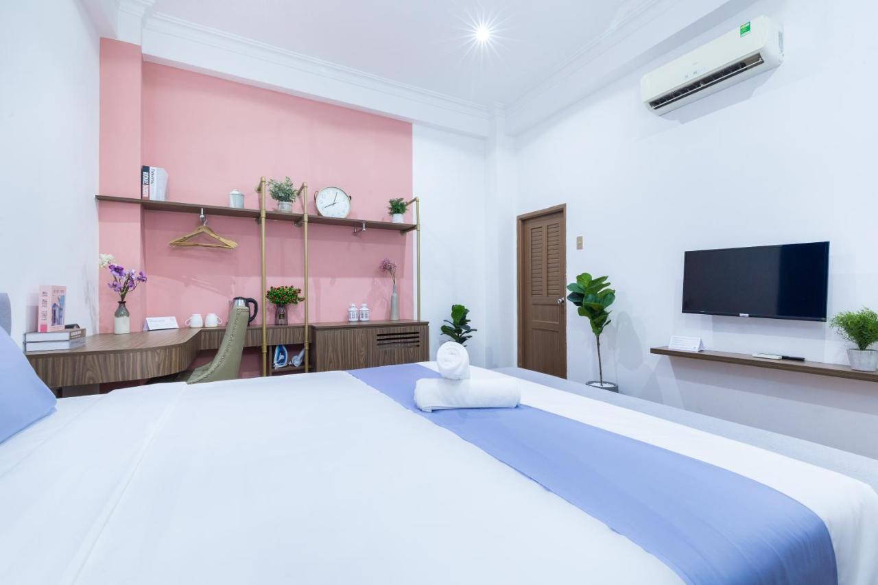 Cozrum Smart - First Target Hotel Хошимін Екстер'єр фото