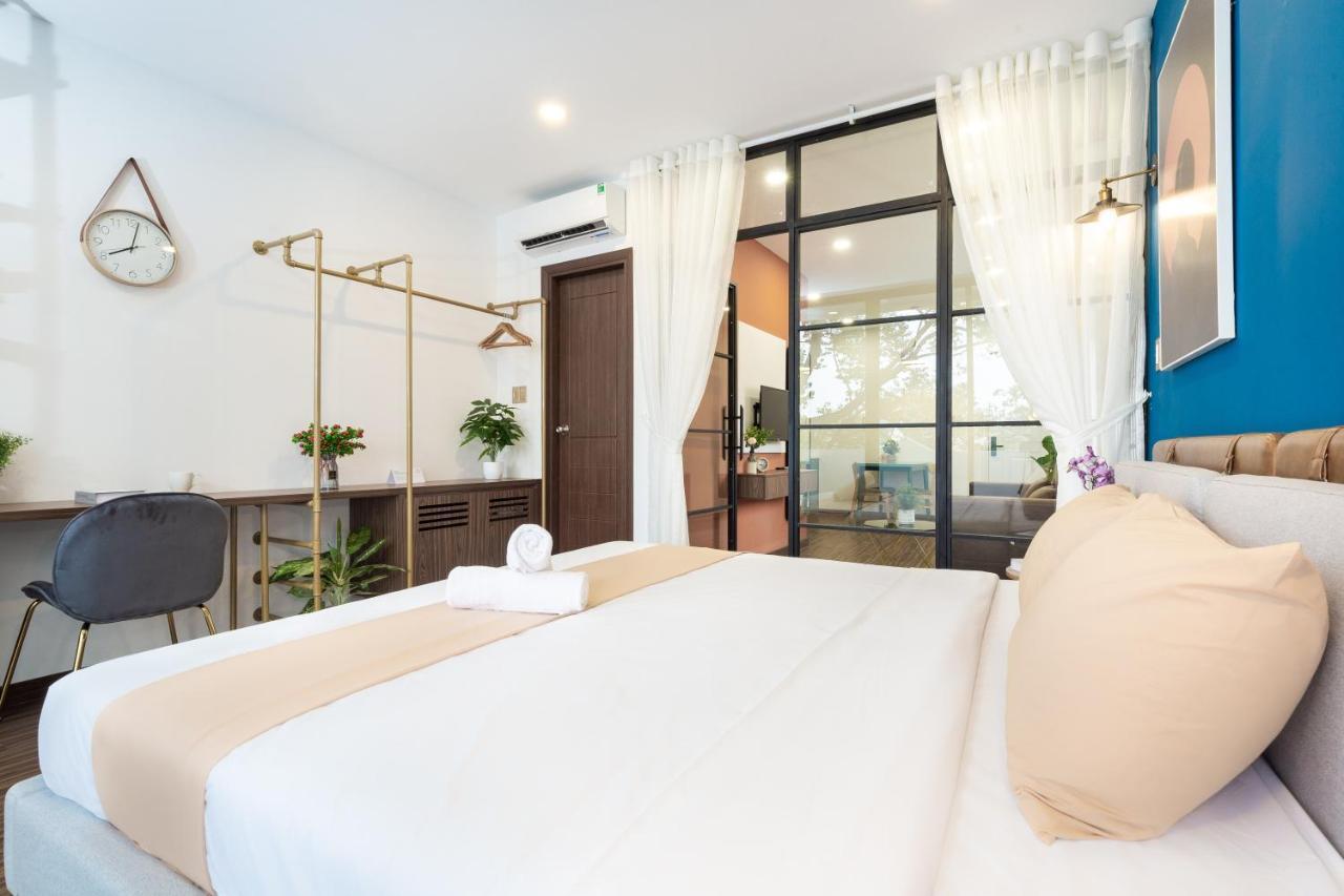 Cozrum Smart - First Target Hotel Хошимін Екстер'єр фото