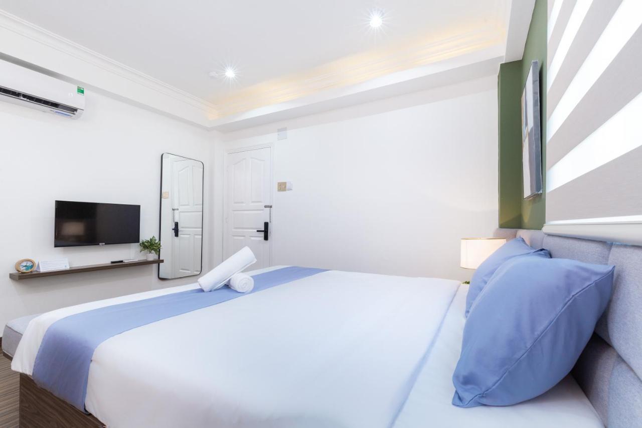 Cozrum Smart - First Target Hotel Хошимін Екстер'єр фото