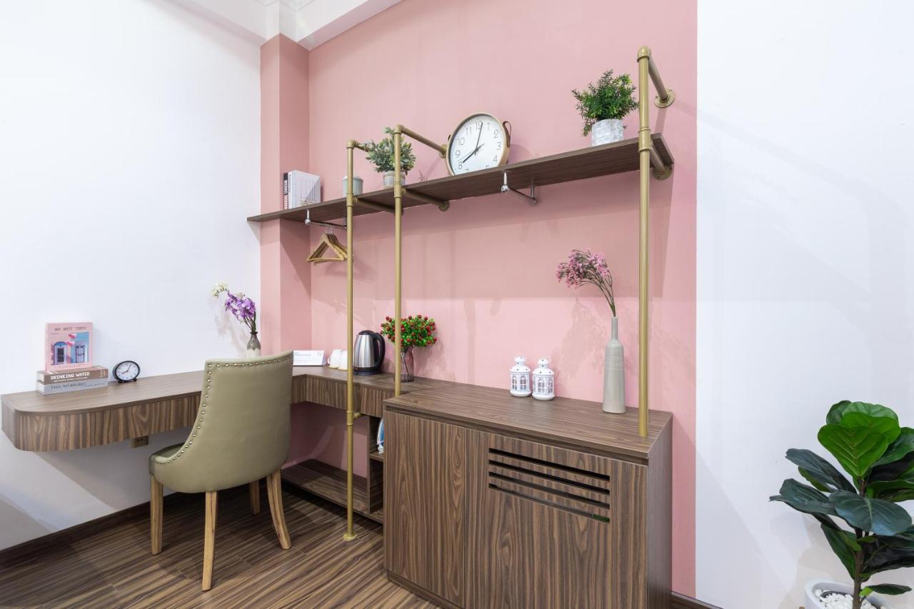 Cozrum Smart - First Target Hotel Хошимін Екстер'єр фото